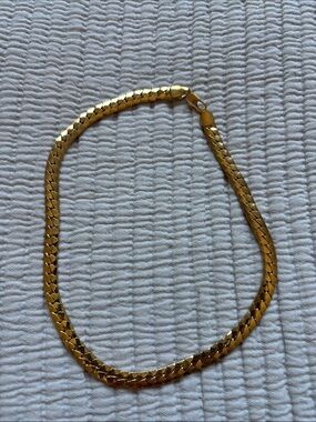 Gold Chain Necklace - Classic Women's Statement Necklace